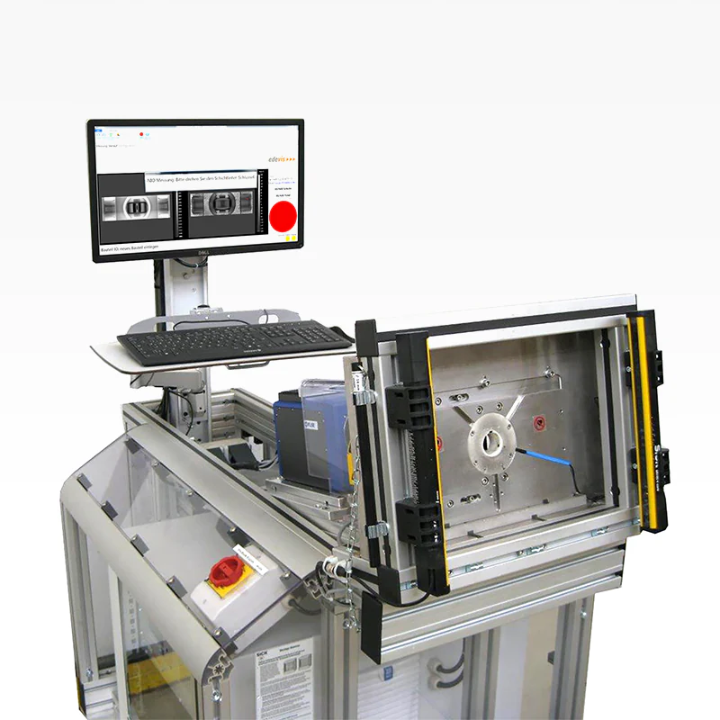 Automatic systems with active thermography